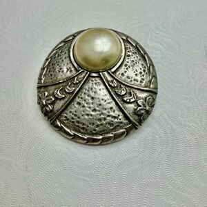 Vintage Pewter Silver and Pearl Decorative Brooch